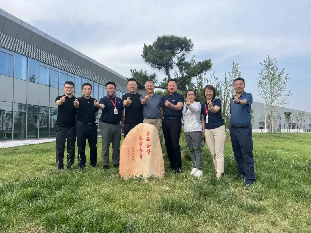 DCEC Construction Machinery Annual Sales Exceeded 40,000~3